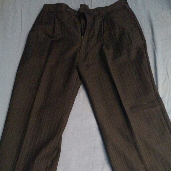 Men's suit - Picture 5 of 8